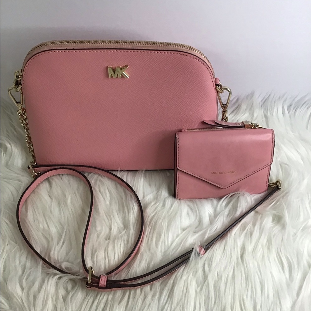 Michael Kors Ava Dome Crossbody Bag Crossgrain Leather /Wallet EUC